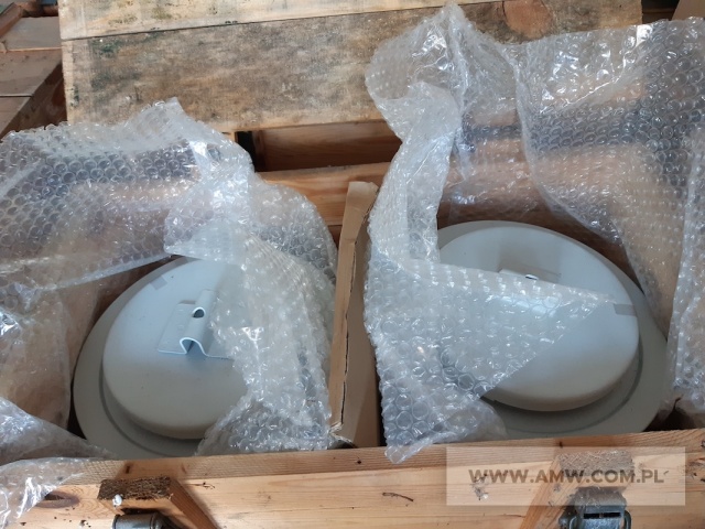 Urządzenia do regeneracji powietrza URK (21 szt.) oraz pojemniki na masę tlenotwórczą do URK FASER (92 szt., bez masy tlenotwórczej) - pakiet zawierający 2 poz. asort. 